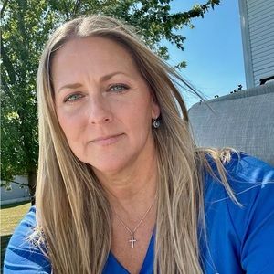 Meet your Posher, Layla